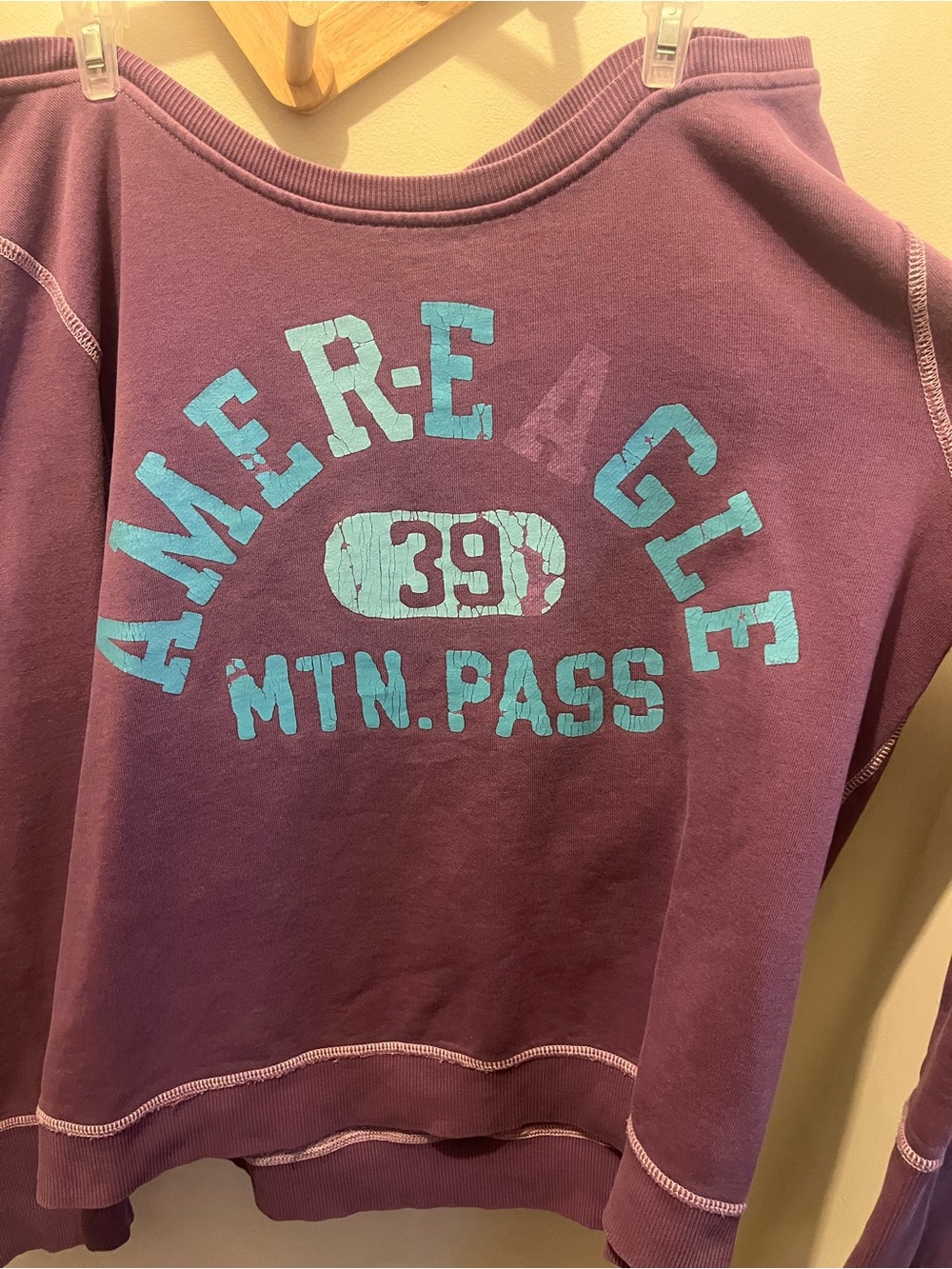 Off shoulder purple crewneck